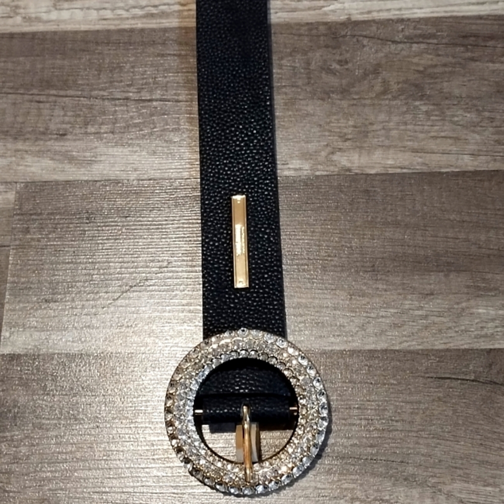 Steve Madden bling belt